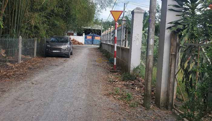 ban-dat-6x26m-cach-tinh-lo-15-vao-300-xa-phu-hoa-dong